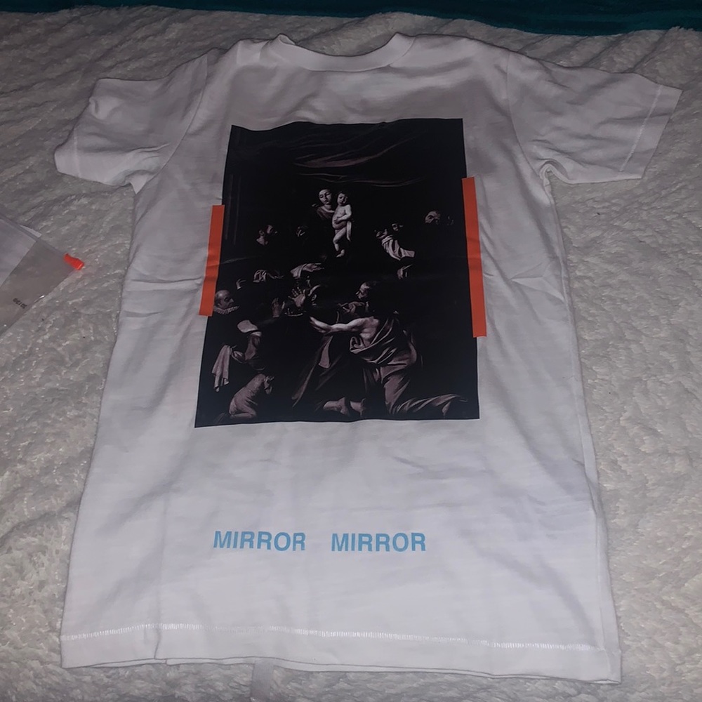 Off white shirt. Size xs. Never worn. $190